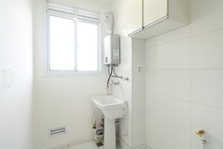 Área de Serviço de apartamento para alugar com 2 quartos, 54m² em Conceição, Diadema