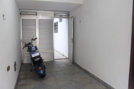 Garagem de casa à venda com 3 quartos, 155m² em Santa Maria, São Caetano do Sul