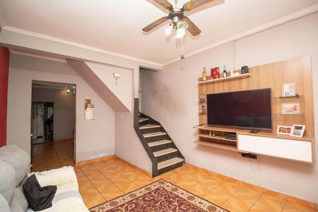 Casa à venda com 142m², 4 quartos e 1 vagaSala