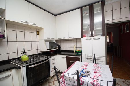 Casa à venda com 142m², 4 quartos e 1 vagaCozinha