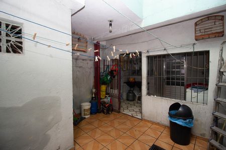 Casa à venda com 142m², 4 quartos e 1 vagaQuintal