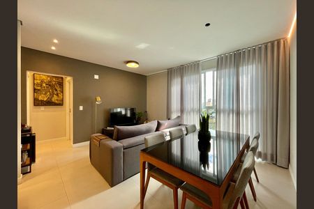 Apartamento à venda com 72m², 2 quartos e 2 vagas