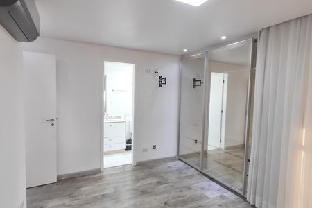 Apartamento para alugar com 105m², 2 quartos e 3 vagas Apartamento para alugar com 105m², 2 quartos e 3 vagasSuíte