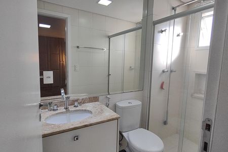 Apartamento para alugar com 105m², 2 quartos e 3 vagas Apartamento para alugar com 105m², 2 quartos e 3 vagasBanheiro da Suíte