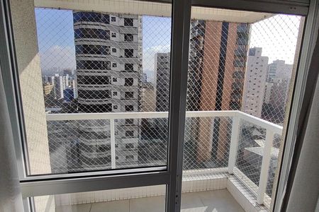 Apartamento para alugar com 105m², 2 quartos e 3 vagas Apartamento para alugar com 105m², 2 quartos e 3 vagasVaranda da Suíte