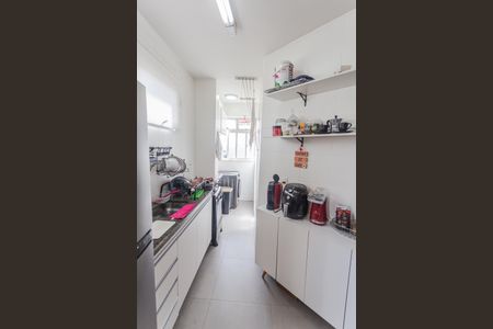 Apartamento à venda com 60m², 2 quartos e 1 vaga Apartamento à venda com 60m², 2 quartos e 1 vagaCozinha