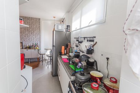 Apartamento à venda com 60m², 2 quartos e 1 vaga Apartamento à venda com 60m², 2 quartos e 1 vagaCozinha