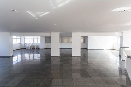 Apartamento à venda com 60m², 2 quartos e 1 vaga Apartamento à venda com 60m², 2 quartos e 1 vagaÁrea comum - Salão de festas