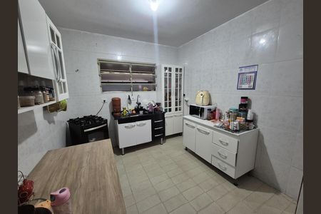 Cozinha de casa à venda com 2 quartos, 137m² em Santa Terezinha, São Bernardo do Campo
