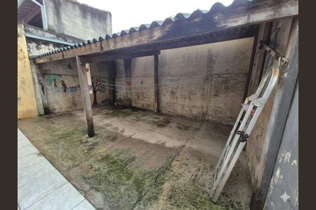 Casa à venda com 137m², 2 quartos e 2 vagas Casa à venda com 137m², 2 quartos e 2 vagasÁrea Externa