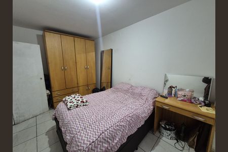 Casa à venda com 137m², 2 quartos e 2 vagas Casa à venda com 137m², 2 quartos e 2 vagasQuarto