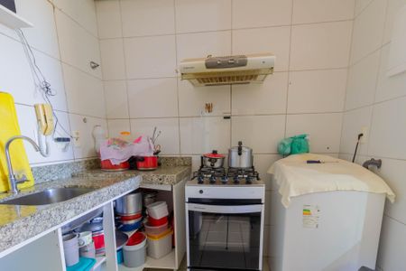 Apartamento à venda com 34m², 2 quartos e sem vagaSala / Cozinha