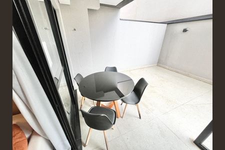 Apartamento à venda com 62m², 1 quarto e 1 vaga Apartamento à venda com 62m², 1 quarto e 1 vagaQuintal