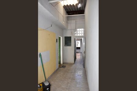 Casa à venda com 116m², 3 quartos e 3 vagas Casa à venda com 116m², 3 quartos e 3 vagasDetalhe - Corredor Externo