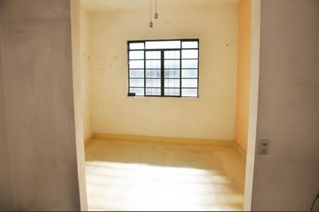 Casa à venda com 116m², 3 quartos e 3 vagas Casa à venda com 116m², 3 quartos e 3 vagasDetalhe - Vista do Quarto 02