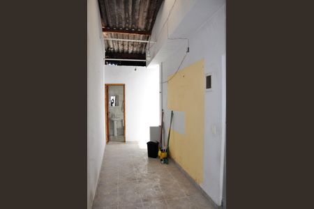 Casa à venda com 116m², 3 quartos e 3 vagas Casa à venda com 116m², 3 quartos e 3 vagasDetalhe - Corredor Externo