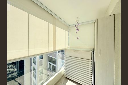 Apartamento para alugar com 38m², 1 quarto e 1 vagaSacada