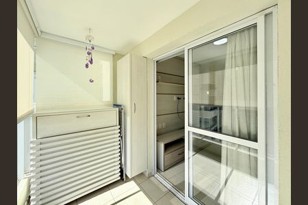 Apartamento para alugar com 38m², 1 quarto e 1 vagaSacada