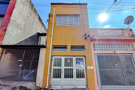 Casa para alugar com 107m², 3 quartos e 1 vagaFachada - Plaquinha