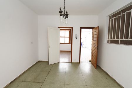 Casa para alugar com 110m², 4 quartos e 2 vagascopa
