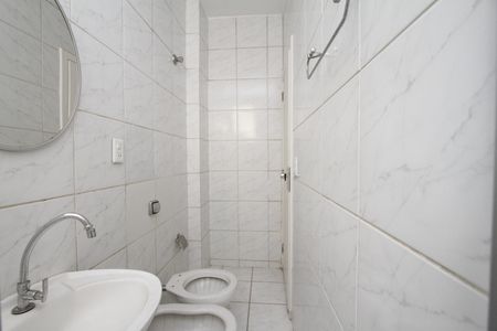 Casa para alugar com 110m², 4 quartos e 2 vagasBanheiro 2