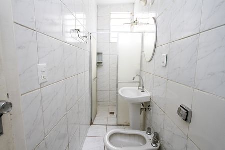 Casa para alugar com 110m², 4 quartos e 2 vagasBanheiro 2