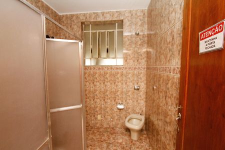 Casa para alugar com 110m², 4 quartos e 2 vagasBanheiro 1