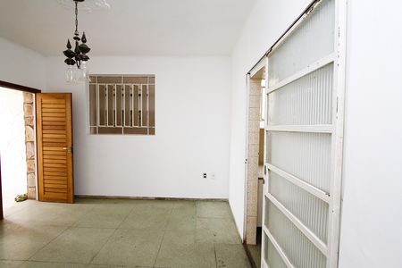 Casa para alugar com 110m², 4 quartos e 2 vagascopa