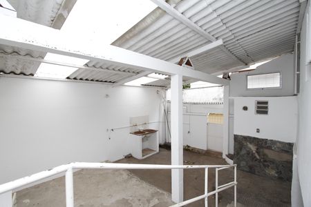 Casa para alugar com 110m², 4 quartos e 2 vagasÁrea de Serviço