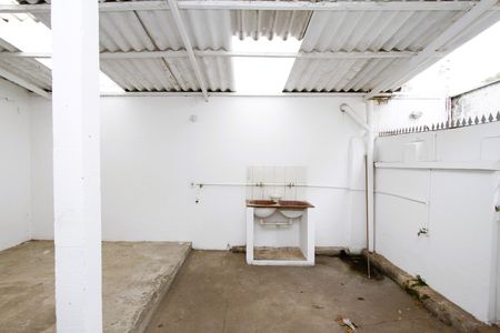 Casa para alugar com 110m², 4 quartos e 2 vagasÁrea de Serviço