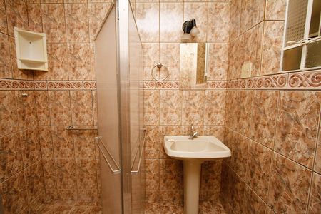 Casa para alugar com 110m², 4 quartos e 2 vagasBanheiro 1