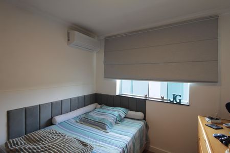 Casa à venda com 216m², 4 quartos e 4 vagasQuarto 1