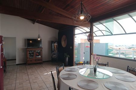 Casa à venda com 216m², 4 quartos e 4 vagasÁrea Gourmet