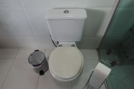 Casa à venda com 216m², 4 quartos e 4 vagasBanheiro Social 2