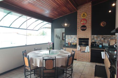 Casa à venda com 216m², 4 quartos e 4 vagasÁrea Gourmet