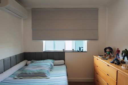 Casa à venda com 216m², 4 quartos e 4 vagasQuarto 1
