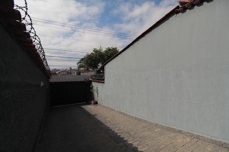 Casa à venda com 216m², 4 quartos e 4 vagasGaragem