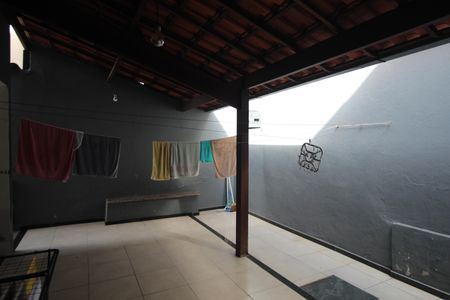 Casa à venda com 216m², 4 quartos e 4 vagasÁrea de Serviço