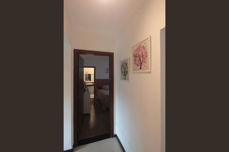 Casa à venda com 216m², 4 quartos e 4 vagasCorredor