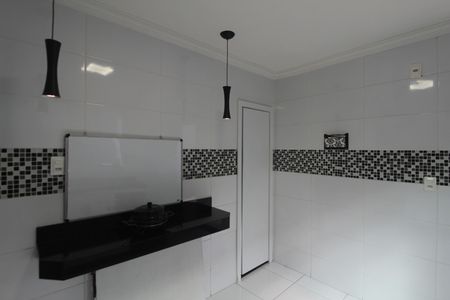 Casa à venda com 216m², 4 quartos e 4 vagasCozinha
