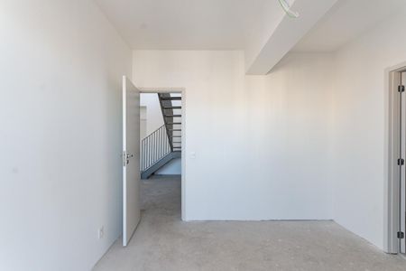Apartamento à venda com 201m², 3 quartos e 3 vagas Apartamento à venda com 201m², 3 quartos e 3 vagasQuarto 1 Suíte