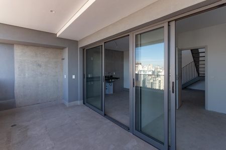 Apartamento à venda com 201m², 3 quartos e 3 vagasVaranda