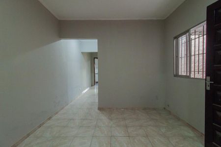 Sala de casa para alugar com 3 quartos, 50m² em Vila Dirce, Mauá