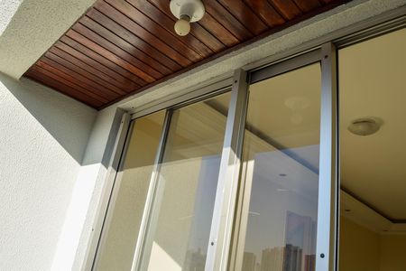Apartamento para alugar com 62m², 2 quartos e 1 vaga Apartamento para alugar com 62m², 2 quartos e 1 vagaVaranda