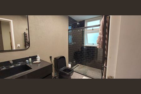 Casa para alugar com 450m², 4 quartos e 2 vagas Casa para alugar com 450m², 4 quartos e 2 vagasBanheiro