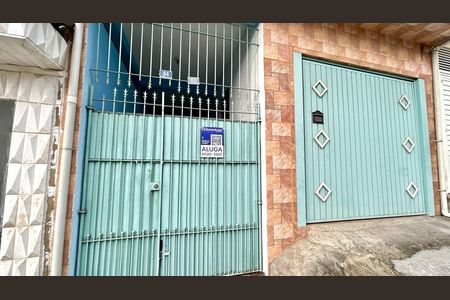 Casa para alugar com 70m², 2 quartos e sem vaga Casa para alugar com 70m², 2 quartos e sem vagaPlaca