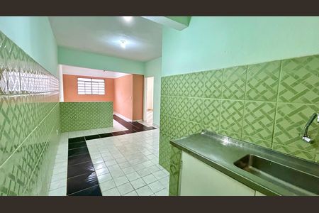 Casa para alugar com 70m², 2 quartos e sem vaga Casa para alugar com 70m², 2 quartos e sem vagaCozinha