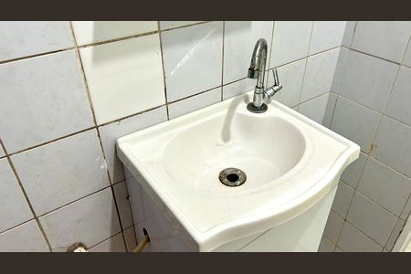 Casa para alugar com 70m², 2 quartos e sem vaga Casa para alugar com 70m², 2 quartos e sem vagaBanheiro