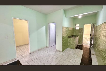 Casa para alugar com 70m², 2 quartos e sem vaga Casa para alugar com 70m², 2 quartos e sem vagaCozinha