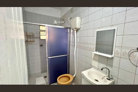 Casa para alugar com 70m², 2 quartos e sem vaga Casa para alugar com 70m², 2 quartos e sem vagaBanheiro